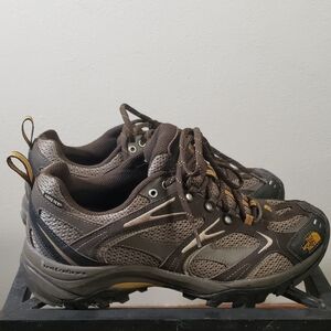 EUC Men's Size 9 The North Face Hedgehog GTX XCR III Athletic Shoes